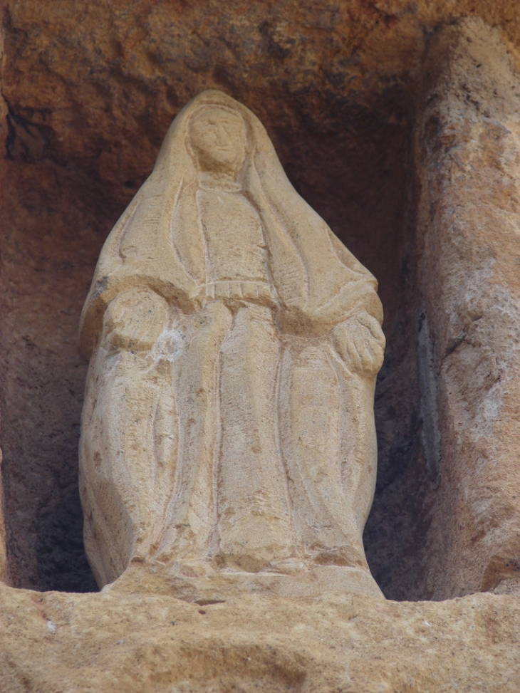 Sur la Croix des enfants de Theizé