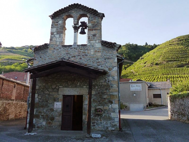 Tupin : chapelle Saint Julien sous le vignoble de Côte Rotie - Tupin-et-Semons