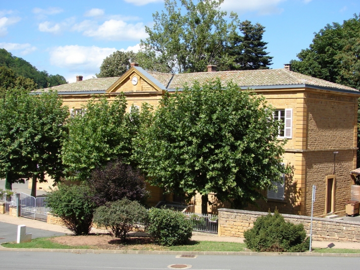 L'Ecole - Ville-sur-Jarnioux