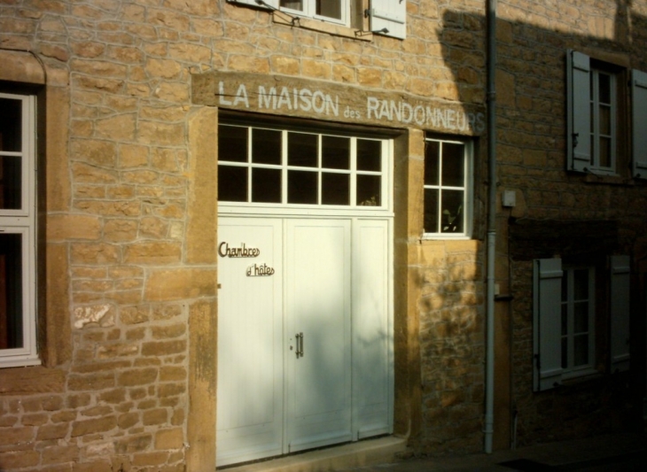 Maison de village - Ville-sur-Jarnioux