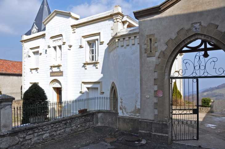 Bibliothéque - Yzeron