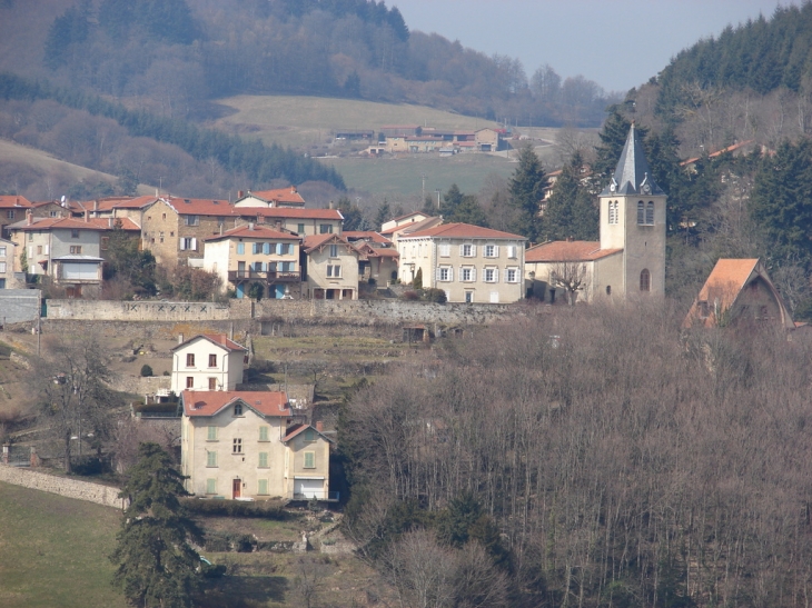 Le Village - Yzeron