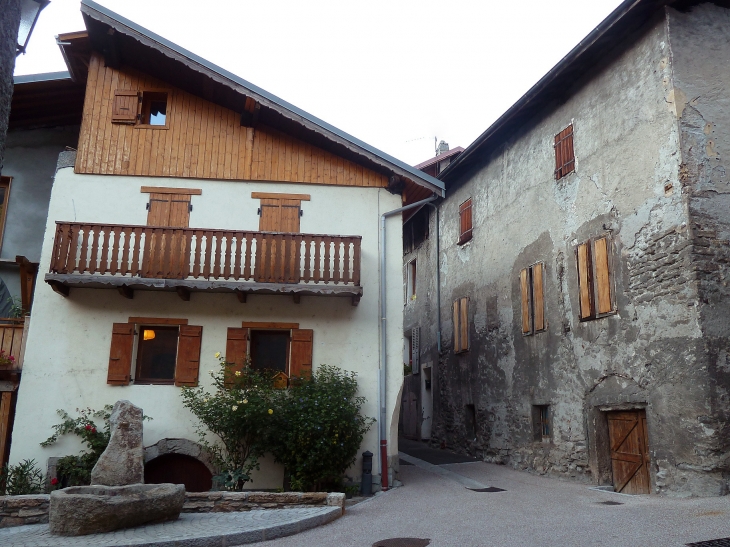 Maisons du village - Aigueblanche