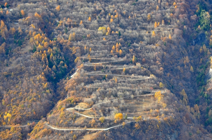 Montée d'Albiez le Jeune - Albiez-le-Jeune