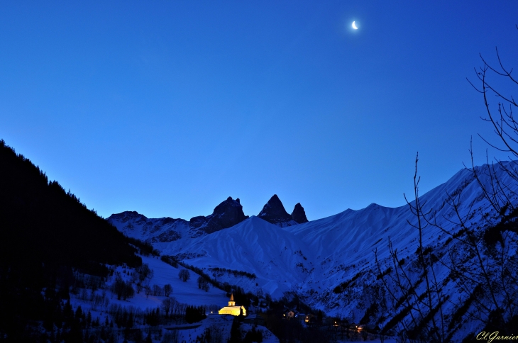 Montrond au pied des Aiguilles d'Arves - Albiez-Montrond