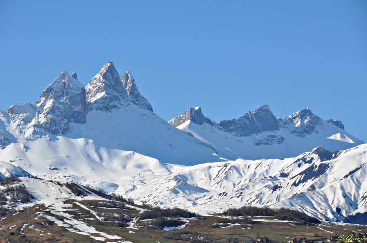 Les Aiguilles d'Arves - Albiez-Montrond