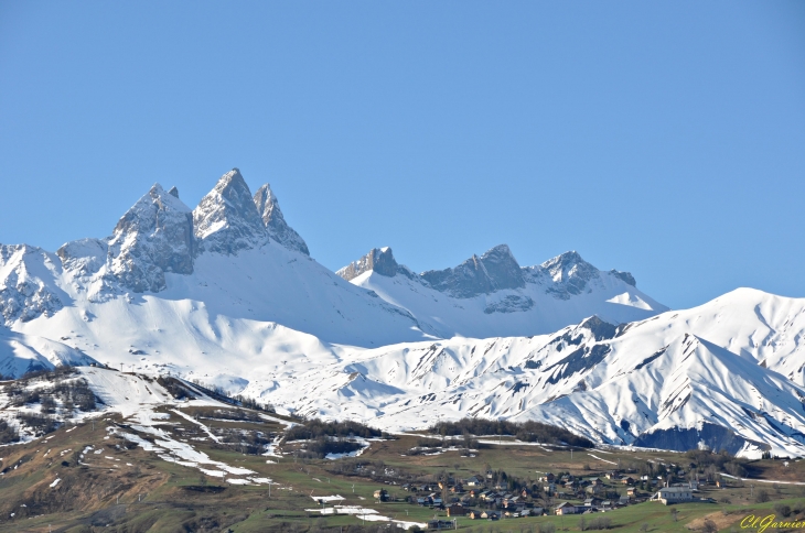 Albiez le Vieux - Les Aiguilles d'Arves - Albiez-Montrond