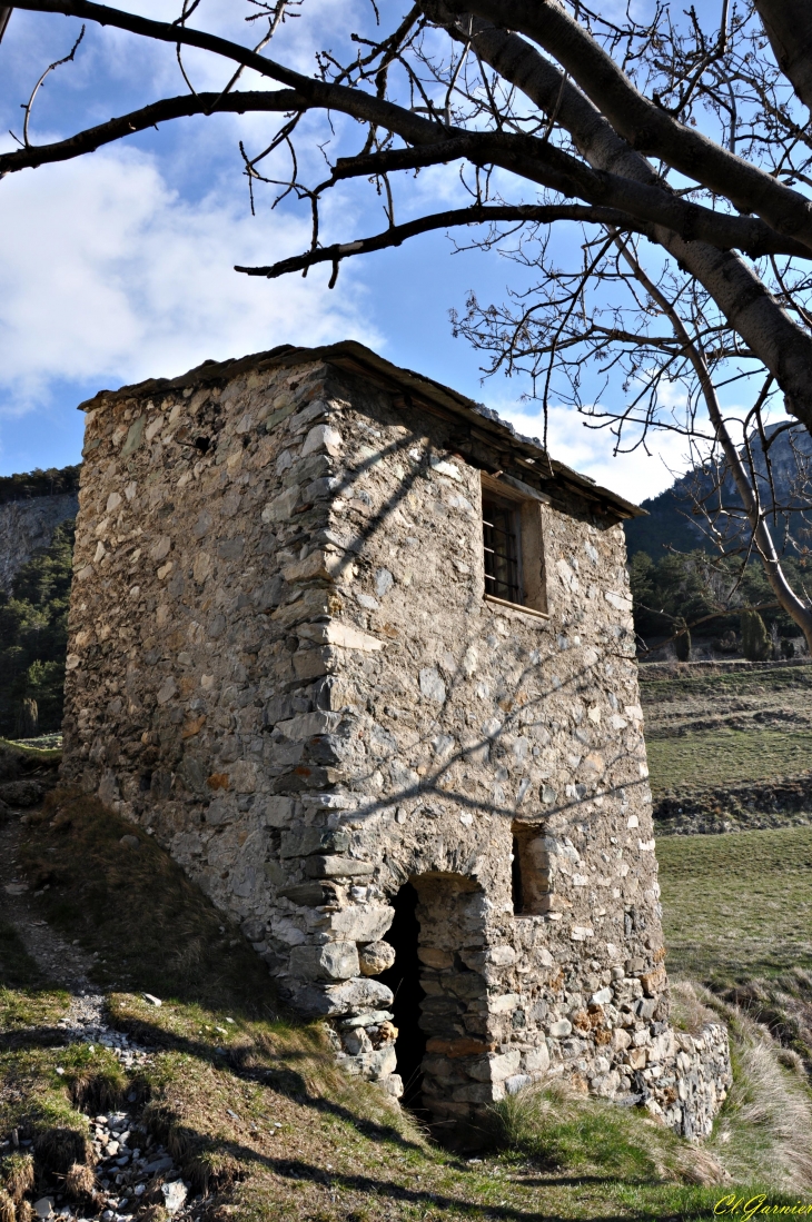 Chapelle Saint Benoît du Moyen-Age - Avrieux