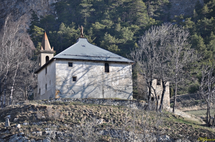 Chapelle Saint Benoît du Moyen-Age - Avrieux