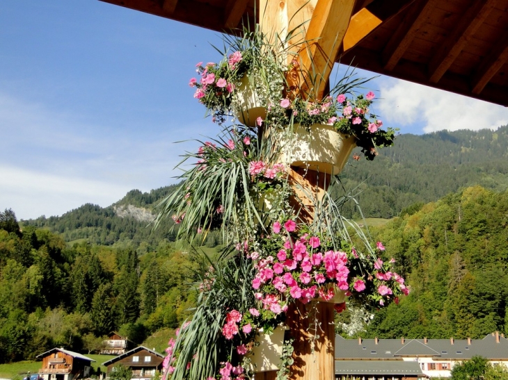 Eté fleuri à Beaufort sur Doron