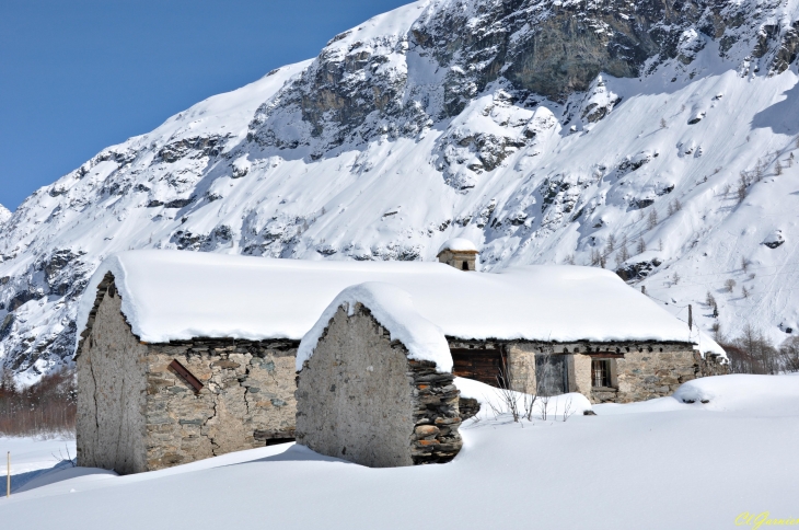 Chemin du Petit Bonheur - Le Villaron - Bessans