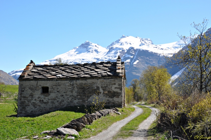 Chapelle Saint Maurice 15è - La Chalp - Bessans