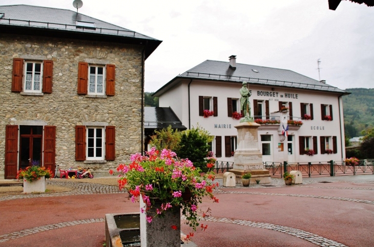 La Mairie - Bourget-en-Huile