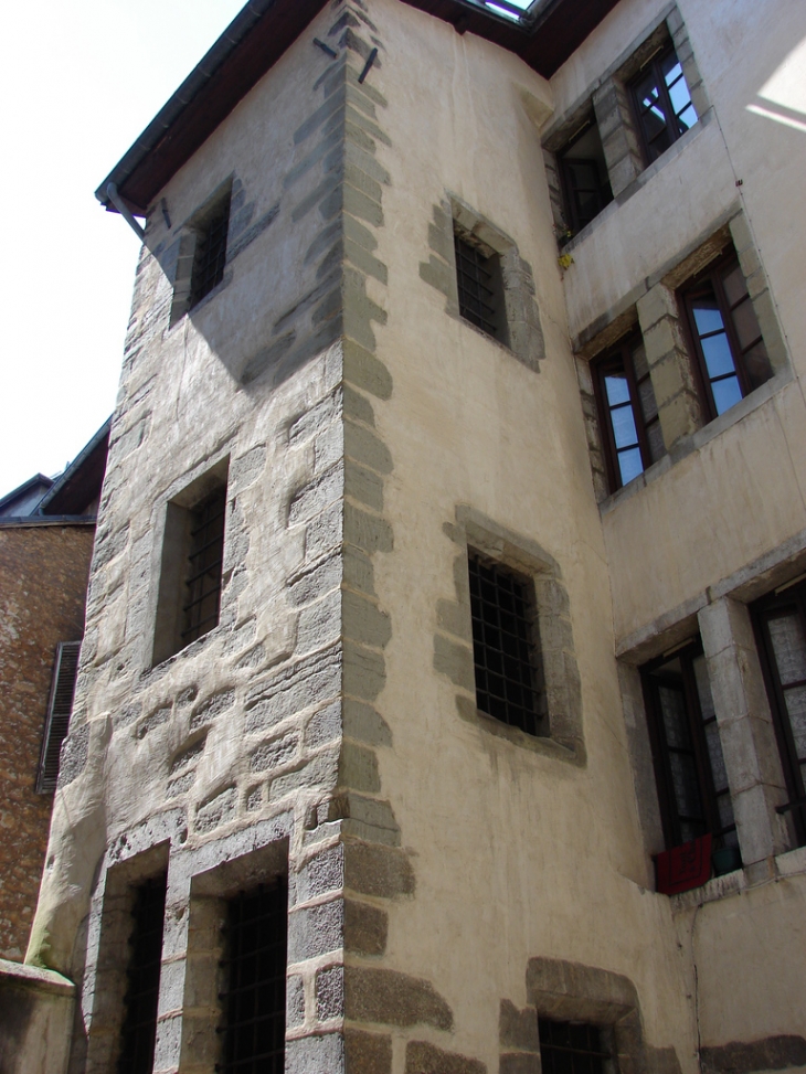 Traboule sur la Place Saint-Léger - Chambéry