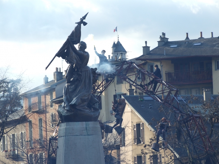 Carnaval, place Monge - Chambéry