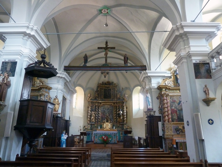 L'intérieur de l'église - Granier