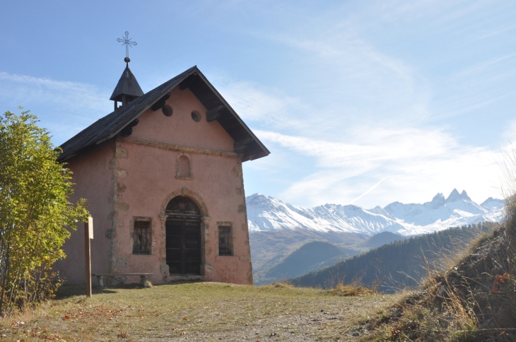 Chapelle rose ( St Roch ) - Jarrier