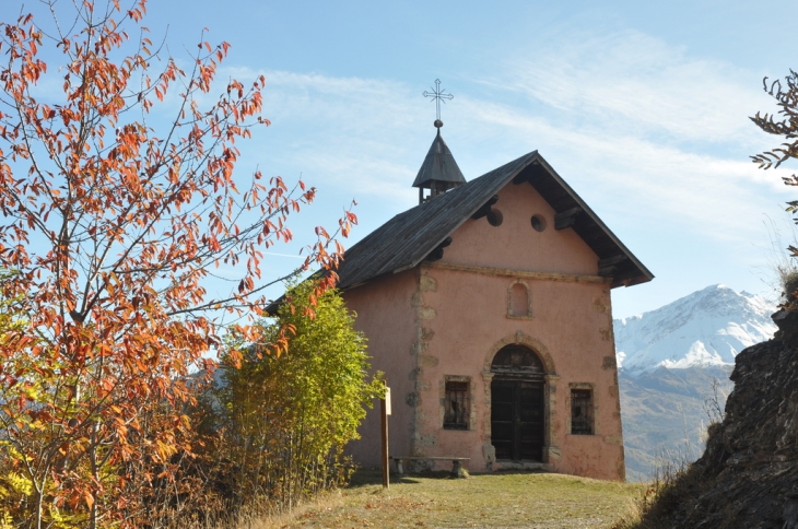 Chapelle rose ( St Roch ) - Jarrier