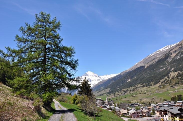 Lanslevillard