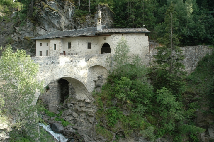 N.D des Charmaix - Modane