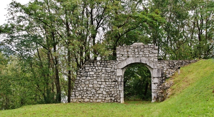 Vestiges du Fort - Montmélian