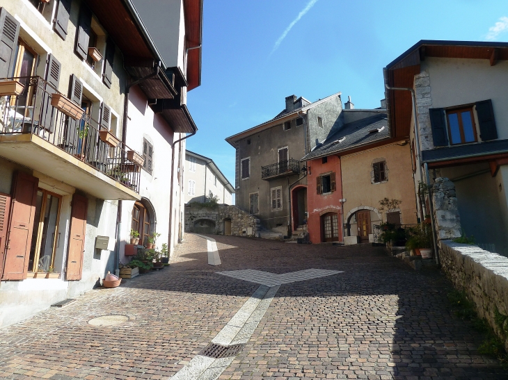 Montée vers le centre - Montmélian