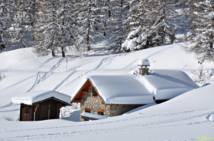 Dernières chutes de neige - Hameau de la Plagne - Albanne - Montricher-Albanne