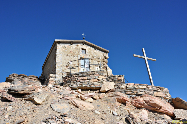 Chapelle N.D des sept Douleurs - Origine 1487 - Entretien : commune de Mélézet ( Italie ) - Orelle