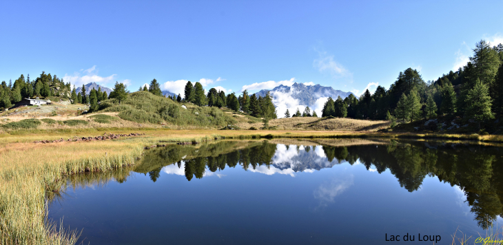 Reflet de la Pointe Renod - Lac du Loup - Orelle