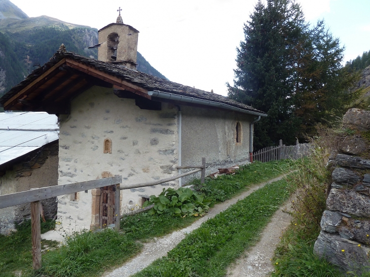 BEAUPRAZ : chapelle Notre Dame des Neiges - Peisey-Nancroix