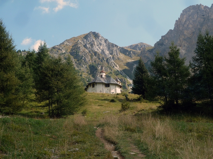 LES VERNETTES : chapelle Notre Dame - Peisey-Nancroix