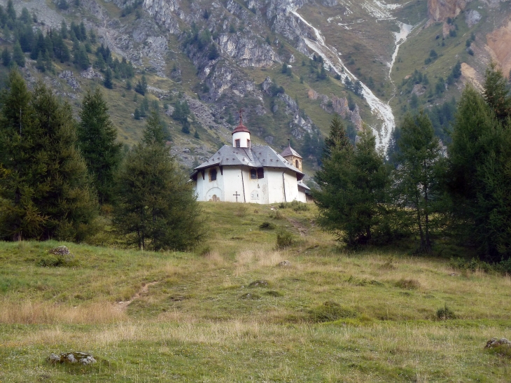 LES VERNETTES : chapelle Notre Dame - Peisey-Nancroix