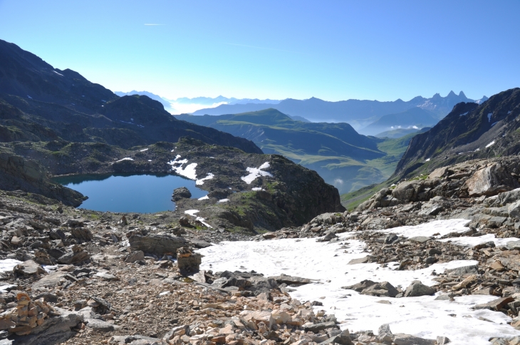 Combe & Lac de la Croix - Saint-Colomban-des-Villards