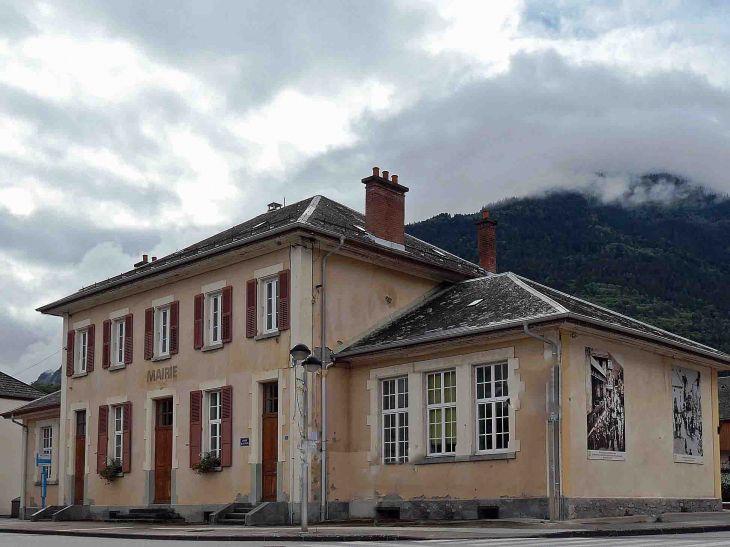 La mairie - Saint-Etienne-de-Cuines