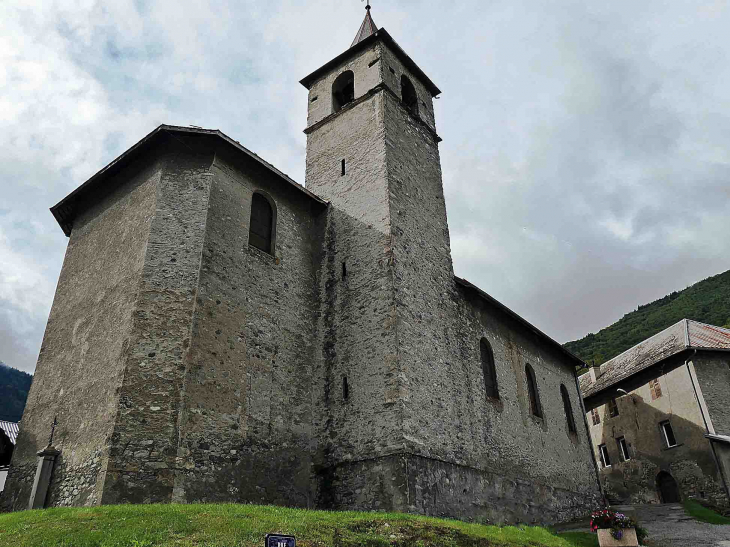 L'église - Saint-Etienne-de-Cuines