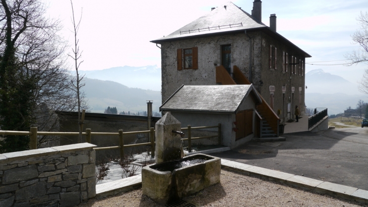 La Fontaine - Saint-Franc