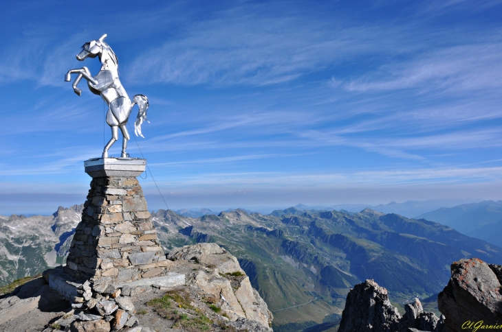 Cheval cabré - Sculpture au Cheval Noir - Saint-François-Longchamp