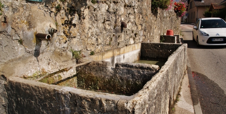 La Fontaine - Saint-Jean-d'Arvey