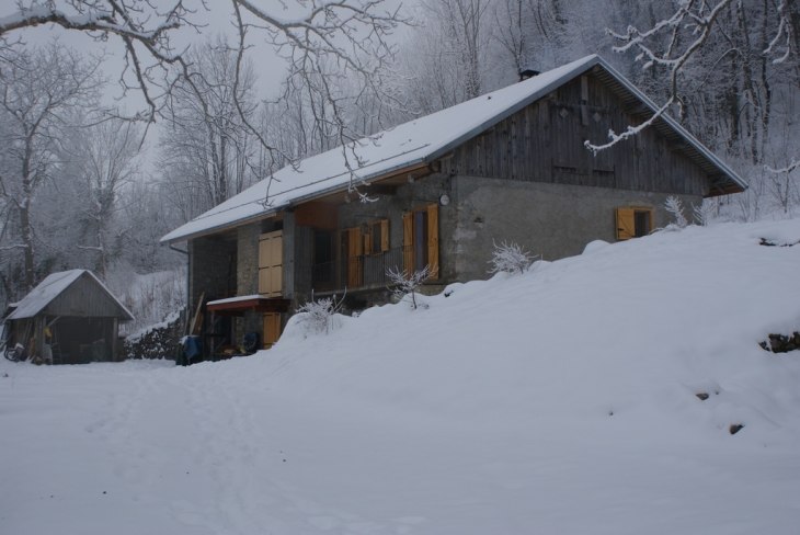 Montlambert l'hiver - Saint-Jean-de-la-Porte