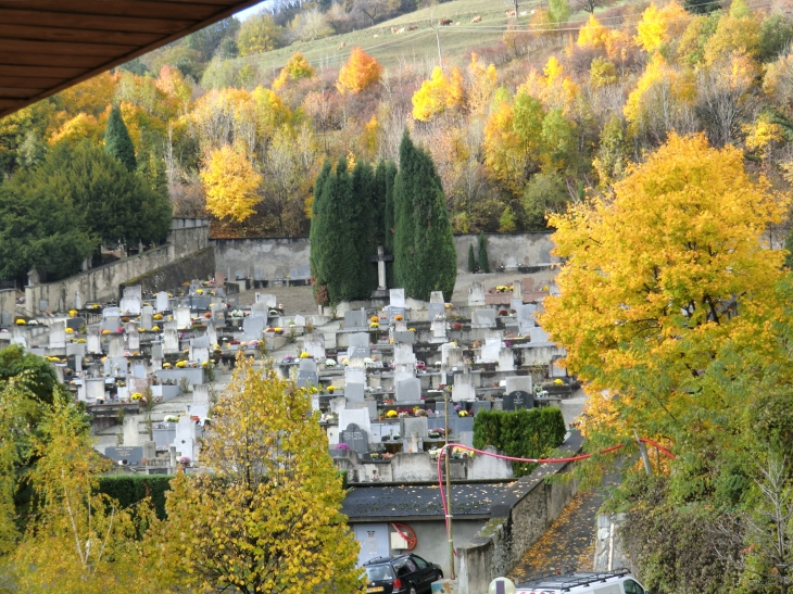 Le cimetière - Saint-Jean-de-Maurienne