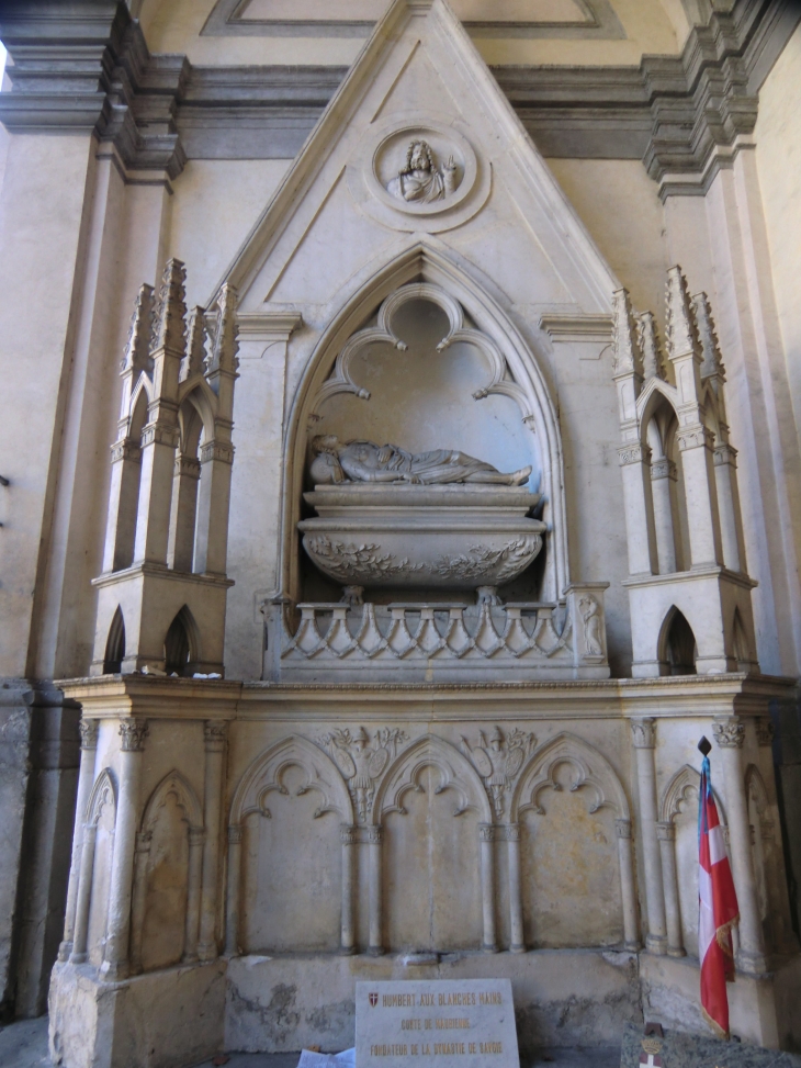 Tombe d'Humbert aux blanches mains - Saint-Jean-de-Maurienne