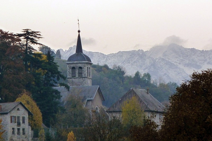 Vue sur le village - Saint-Jeoire-Prieuré