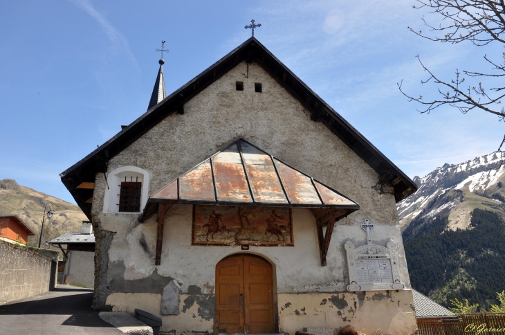 L'Eglise - Saint-Julien-Mont-Denis