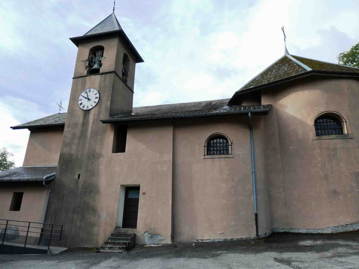 L'église - Saint-Léger