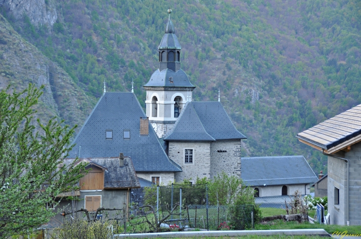 L'Eglise - Saint-Martin-de-la-Porte