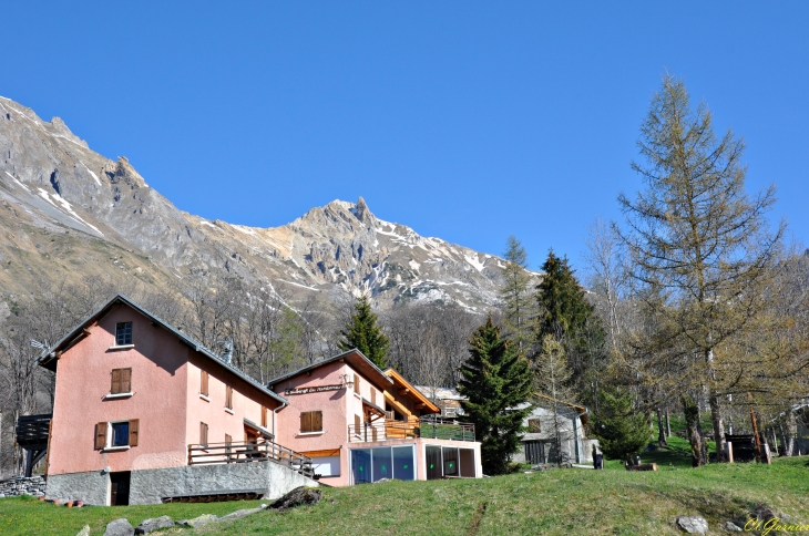 Carbutan - La Planchette - Saint-Martin-de-la-Porte