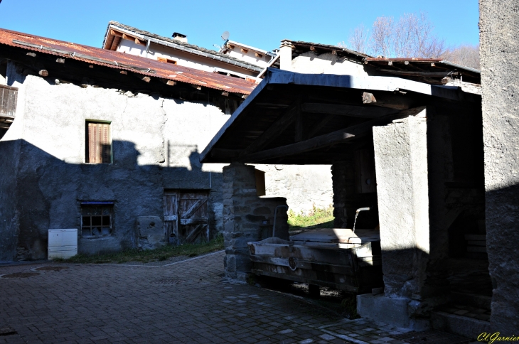 Le lavoir - Villard Zembrun - Saint-Michel-de-Maurienne