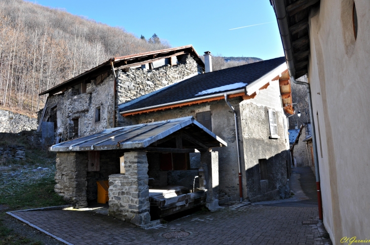 Le lavoir - Villard Zembrun - Saint-Michel-de-Maurienne