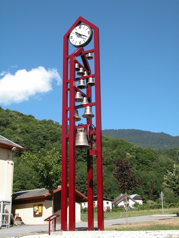 Le Carillon - la Corbière - Saint-Pierre-de-Belleville