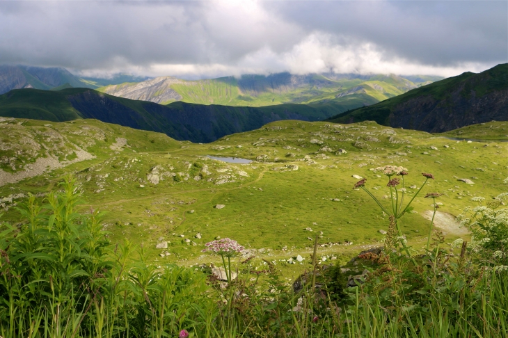 Vue du Col de la Croix de Fer. - Saint-Sorlin-d'Arves